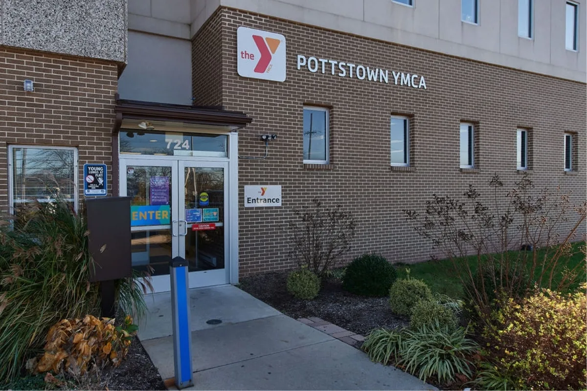 Outdoor entrance at Pottstown Y