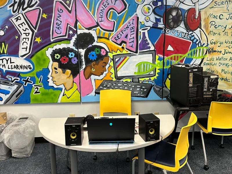 Teen Tech Center at Columbia North Y