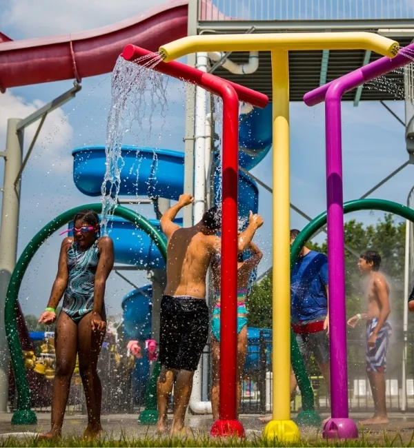 Water splash area in outdoor pool area at Ambler Y