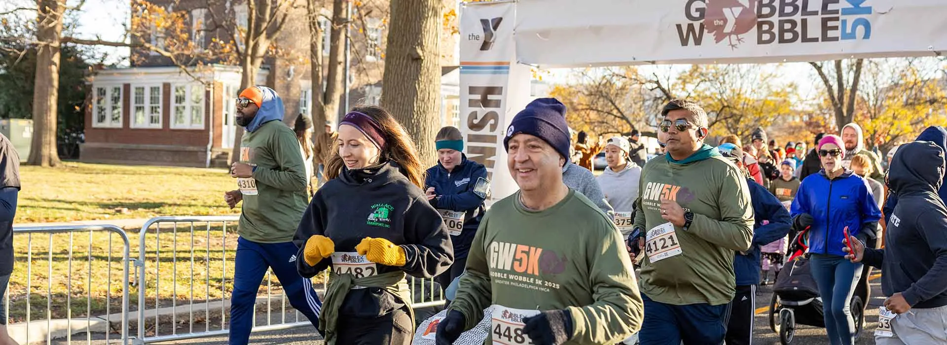 Gobble Wobble Race