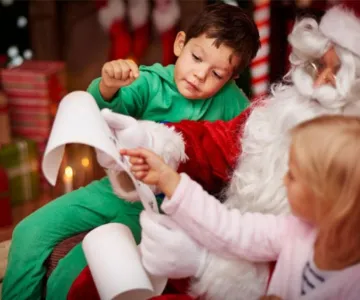 Photos with Santa News Post